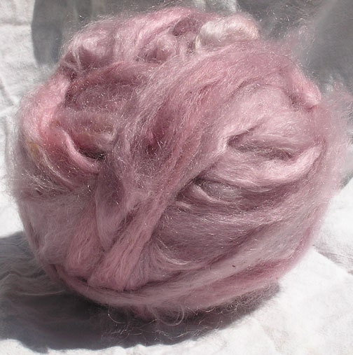 Light Lavender Mohair Rovings for Spinning 8.5 oz