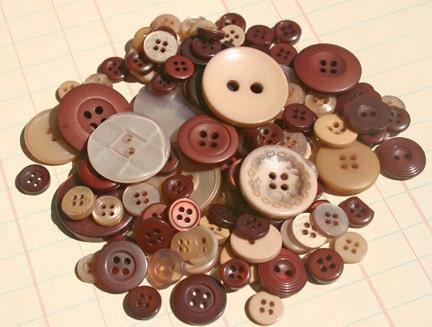 Brown Buttons Sewing - Autumn Embellishments - Mocha - LAST PACK