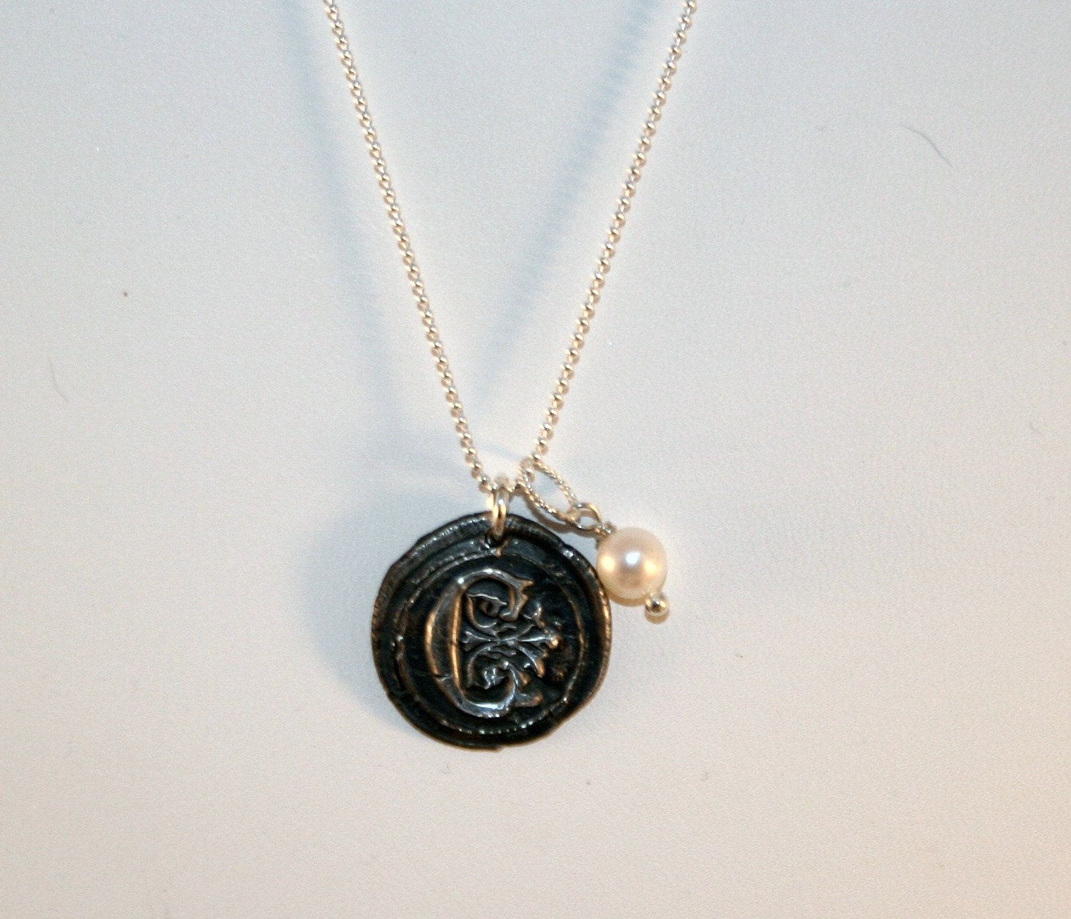 wax seal pendant with fresh water pearl