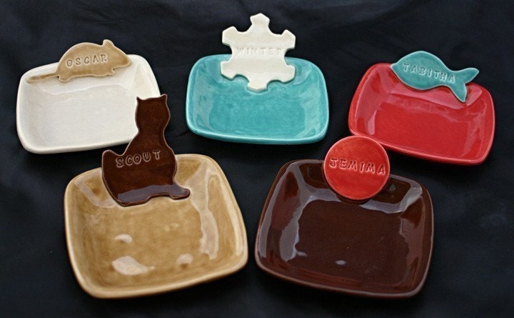 Set of 2 - Personalized Kitty Cat Food Dishes - Custom Made to Order