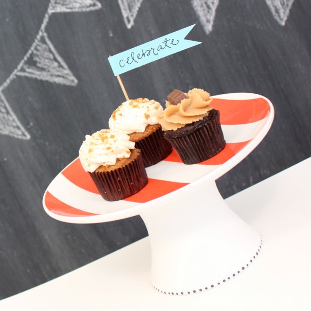 Mini Striped Coral Cake Stand Dessert Pedestal Valentine's Day