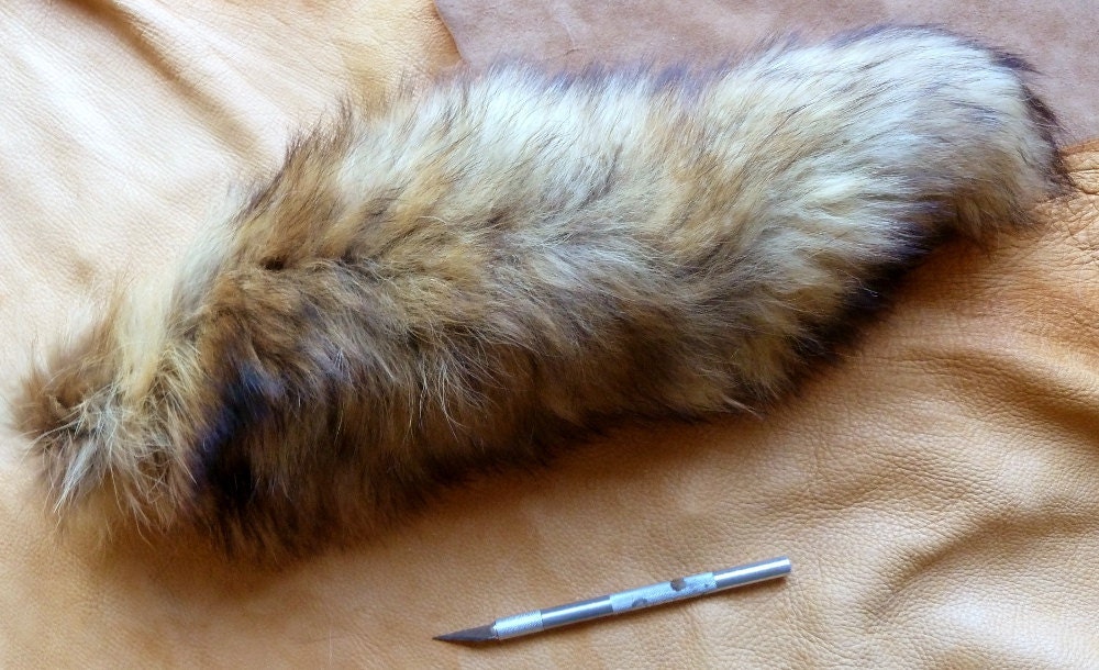 Vintage red fox tail for craft or display DESTASH