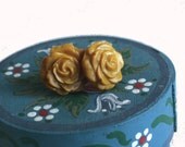 Classic  Rose in MUSTARD yellow -  cabochon STUD earrings, polymer clay, hand-made, curry, sunny, summer flower