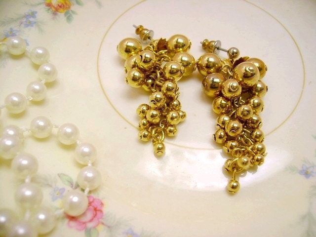 vintage cluster gold earrings bobble post beads