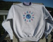 Lavender Dahlia Sweatshirt - Small