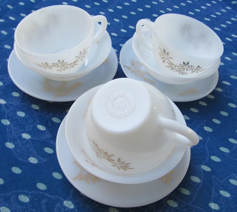 vintage "Golden Glory" FEDERAL GLASS -- Three sets of teacups, saucers, and bowls