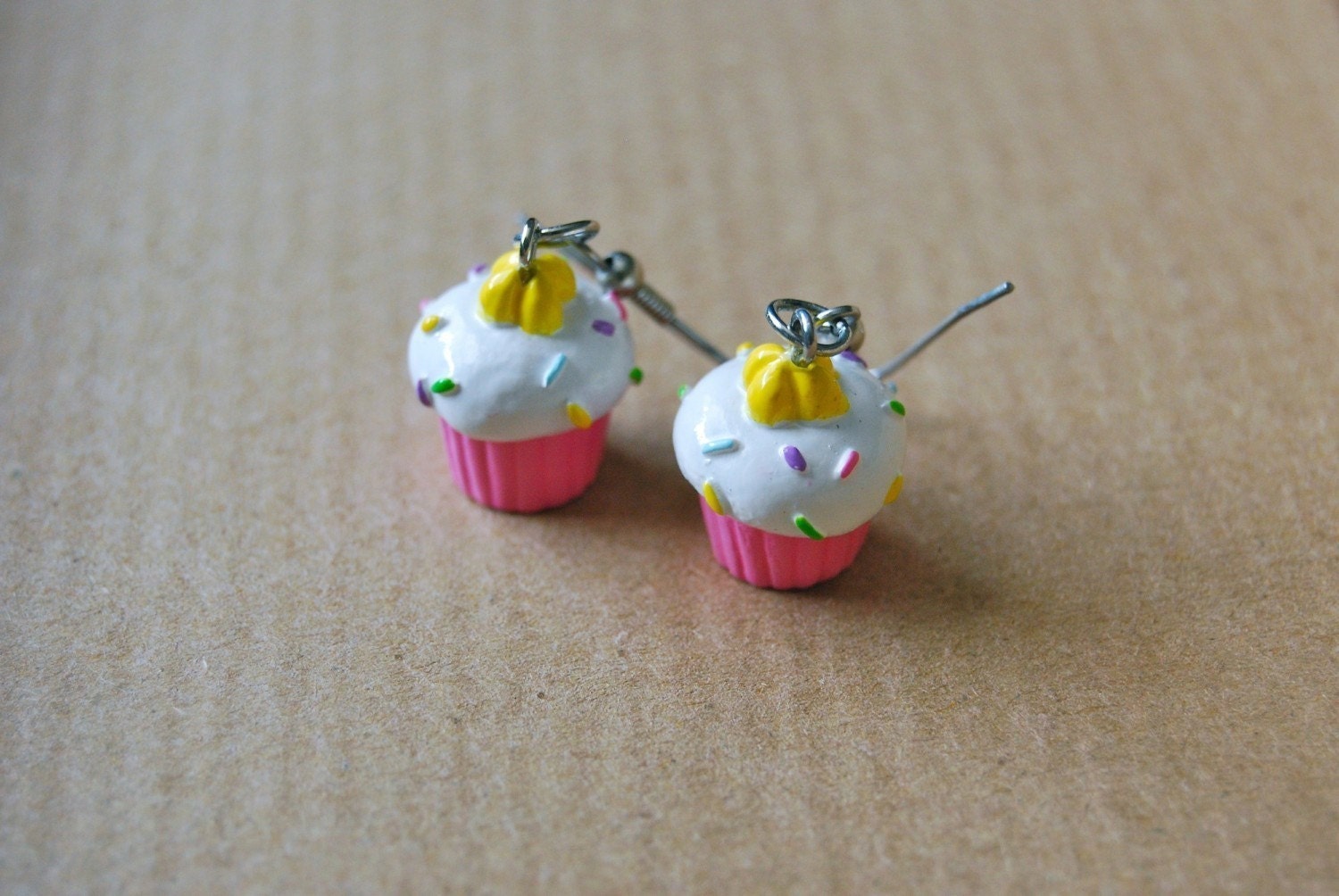 cupcake earrings