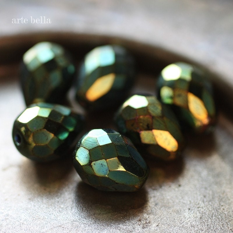 PRISTINE .. Premium Metallic Czech Glass Beads (886-6)