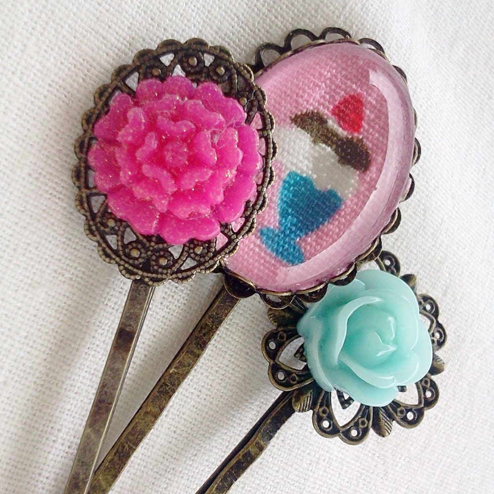 Ice Cream Sundae Hair Pin Set Cameo Filigree Antique Brass Bobby Pin Set Formal Chic Roses Regency EGL EGA Kawaii Kitsch Neon Bright