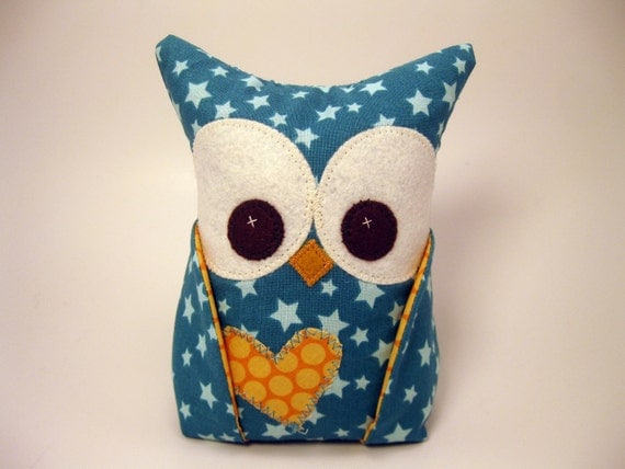 Owl Bookend Riley Blake blue star fabric Yellow Heart