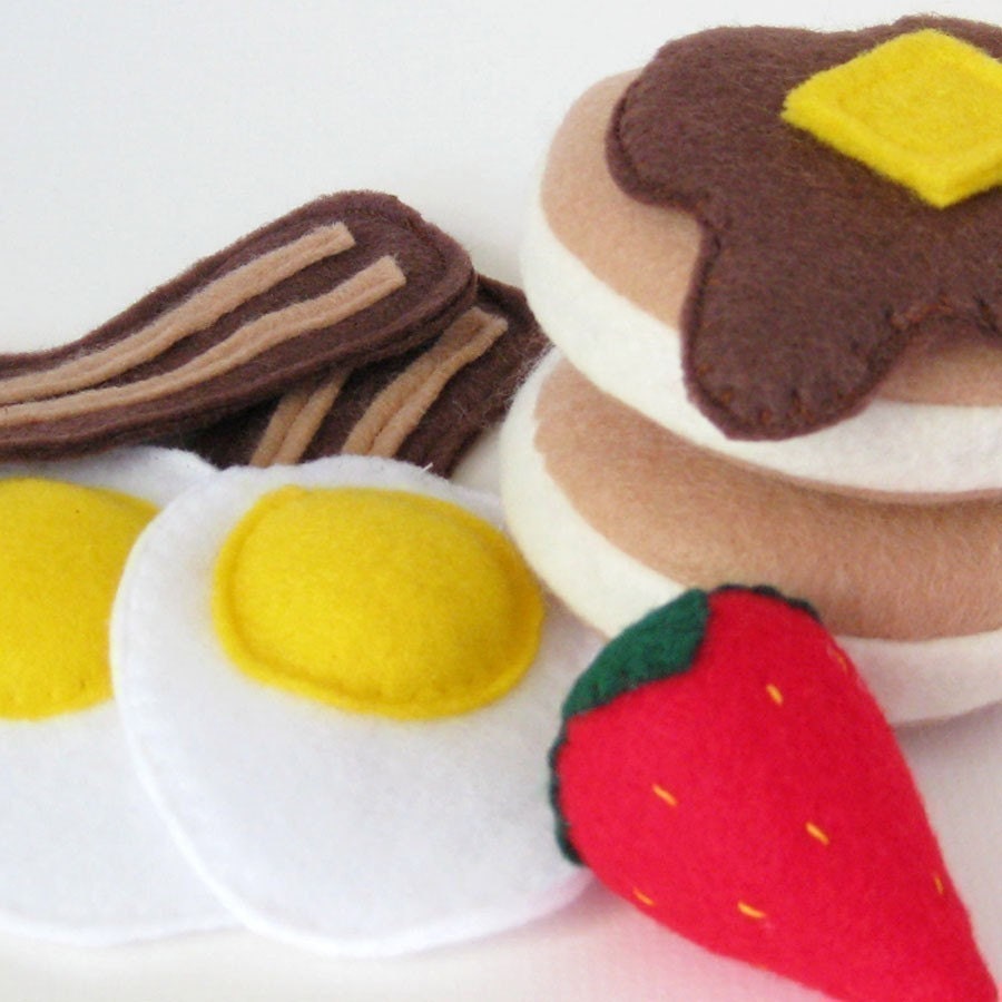 Pancakes Eggs and Bacon Breakfast Felt Play Food Set