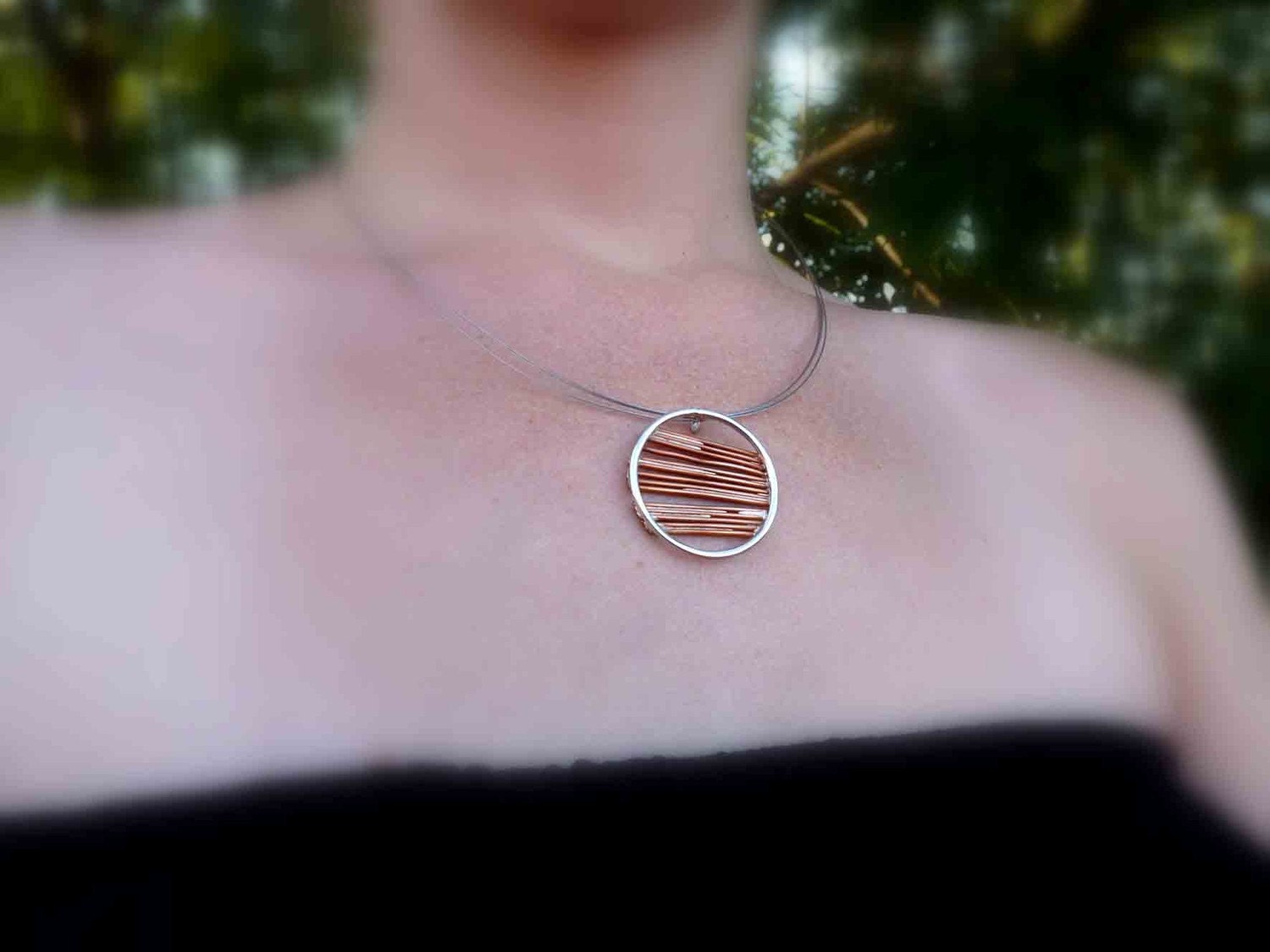 Necklace round of an inch, copper and sterling silver Asymmetrical sticks. Minimalist design, simple to use all day