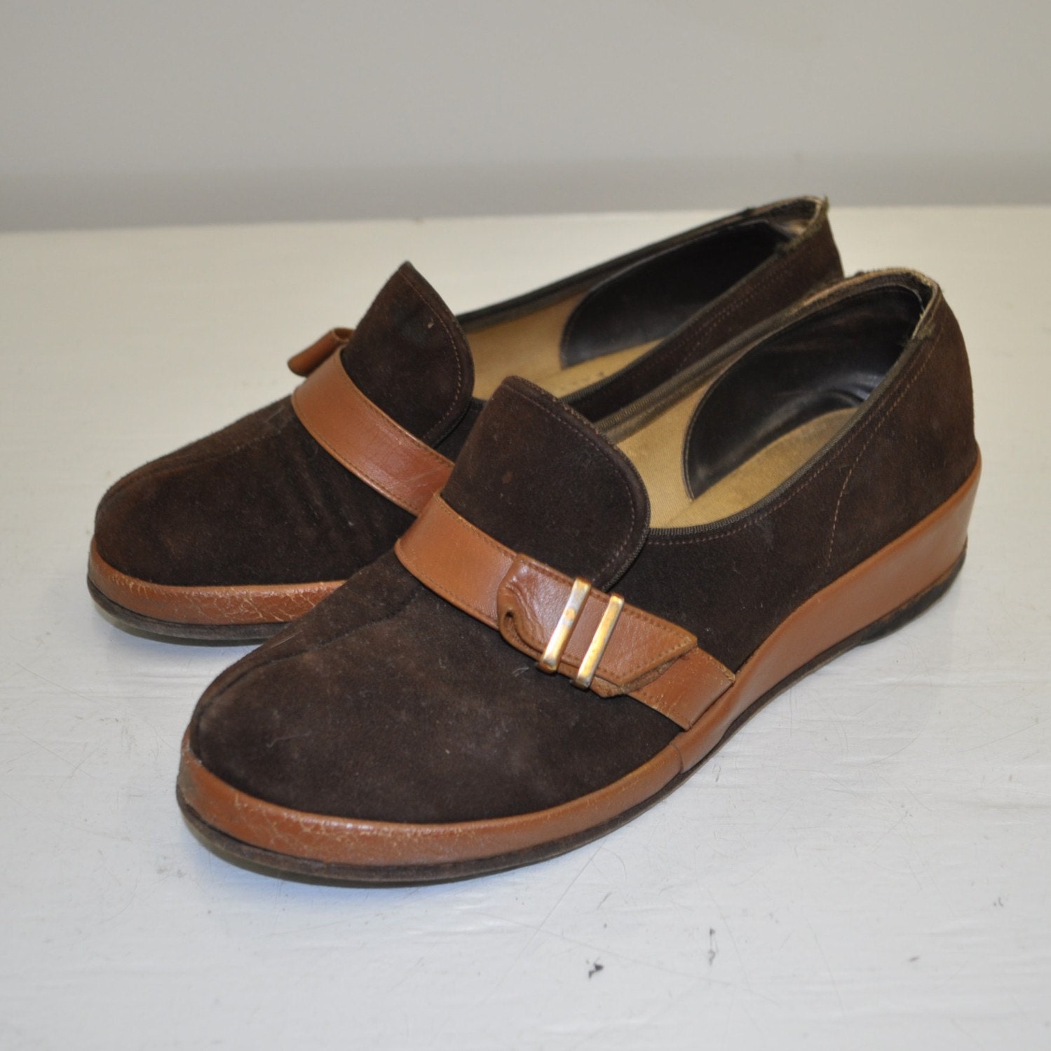 Size 4 sepia buckle 40s loafers  flats