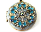 Round Paris Sky Blue Filigree with Light Amethyst AB Cabochon