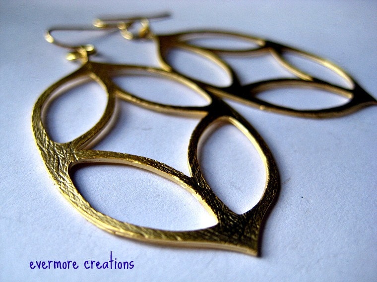 Urban Prom, Modern Bride Earrings, Matte Goldplated. FREE SHIPPING