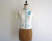 vintage 1960s sweater ( BLUE FLOWER )