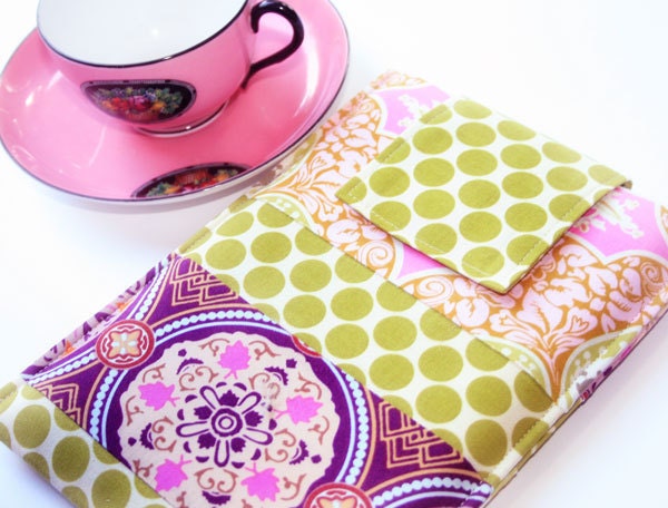 Kindle Sleeve Cover Case Nook, Nook Color, Kobo, Sony - Cozy -- Techee Gadget in Trinkets