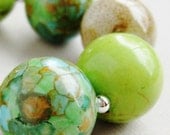Green Chunky Howlite Beaded Bracelet . Tan Ceramic . Round Mosaic . Sterling Silver - Carmel Appletini Handmade Bracelet