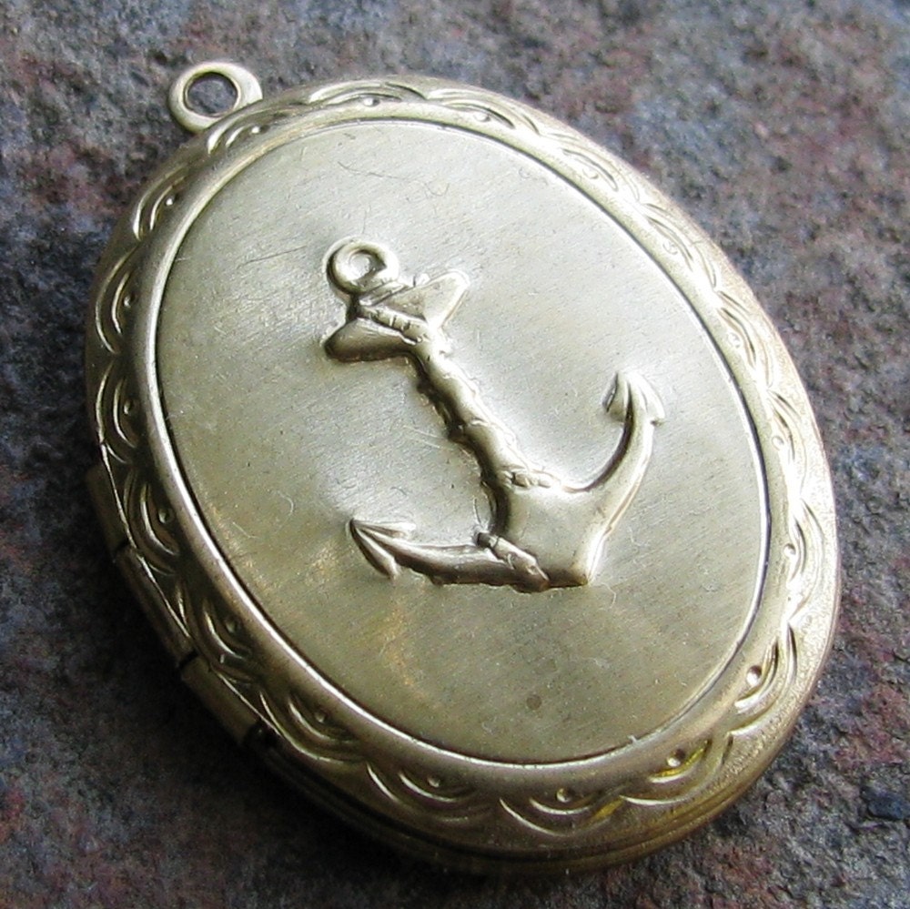 Brass Anchor Oval Locket Charms Pendants 1120 - 3 Pcs
