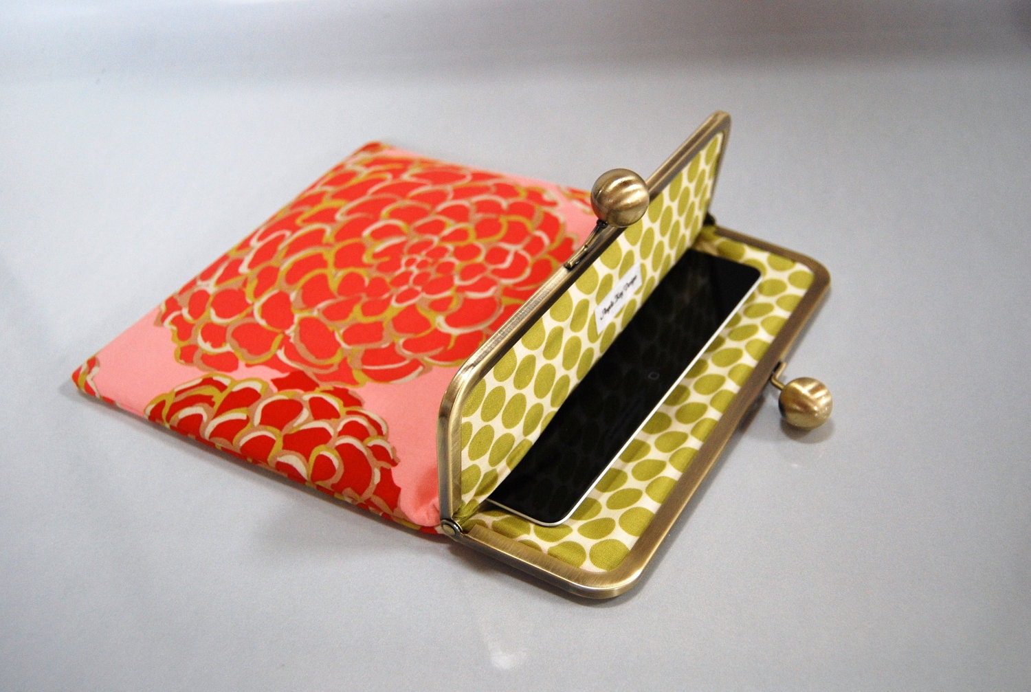 Unique iPad and Kindle Fire HD 8.9" Clutch Case "Del Hi"