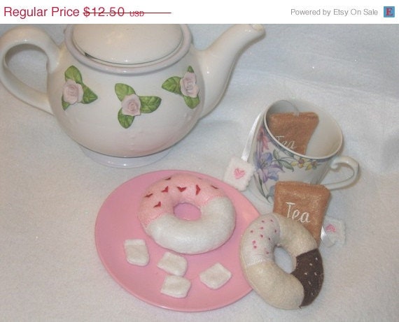ON SALE PLAY Food  Pretend Felt Tea Party Set Perfect for Valentines