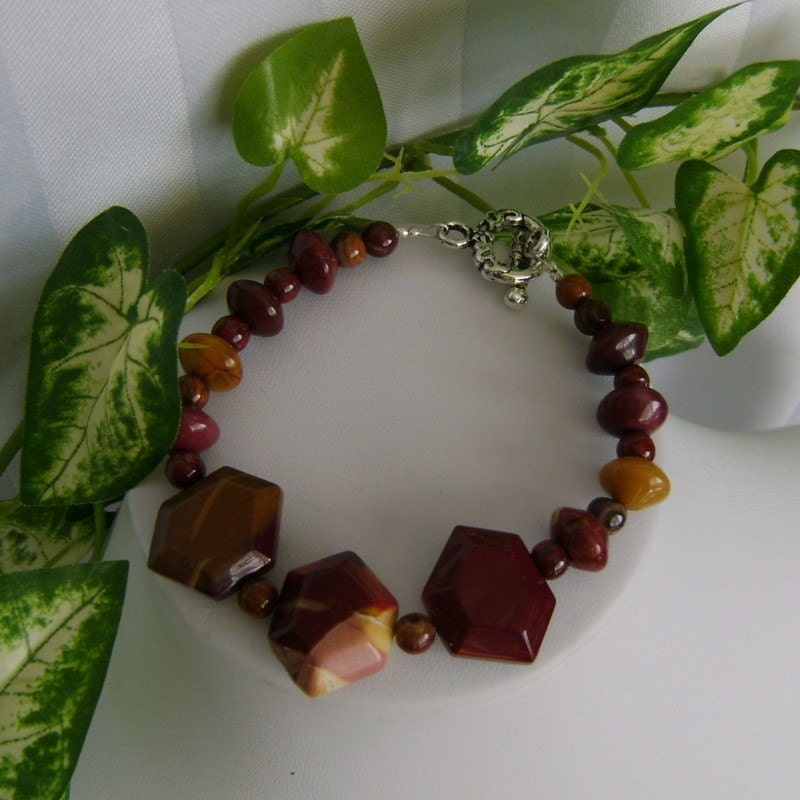 Mookaite Gemstone Beaded Bracelet