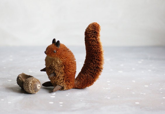 Bristle Squirrel Figure