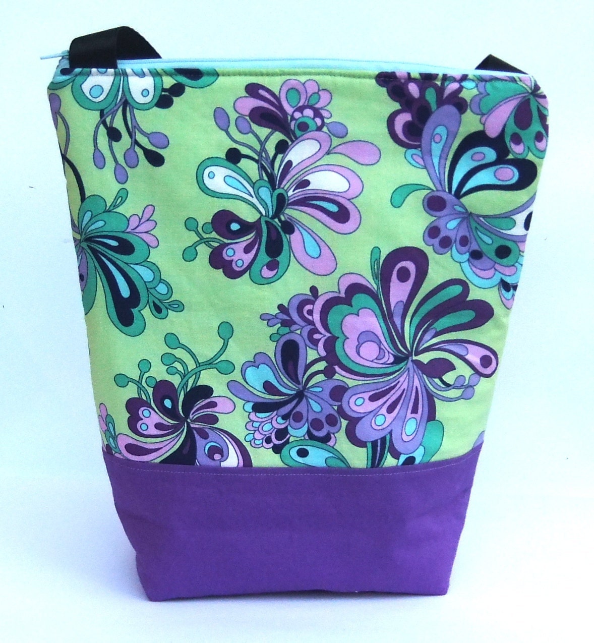 purple insulated lunch bag