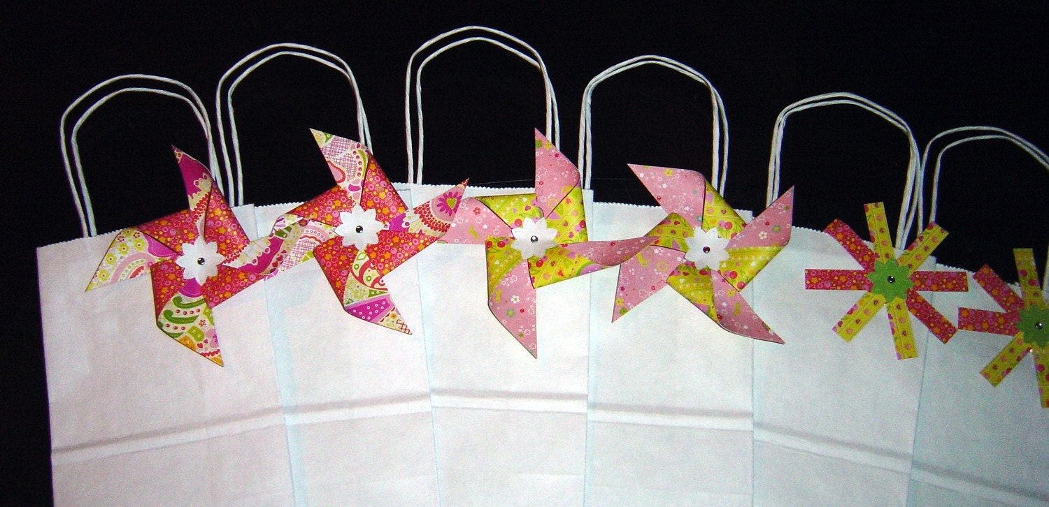 ON SALE 8  KRAFT Gift Favor Favour Goody Bags Pinwheel Watermelon Party Decorations