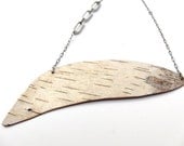 Large necklace made from birch bark, Cayes