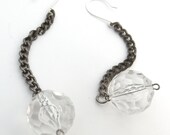 Long earrings with chain and faceted bead