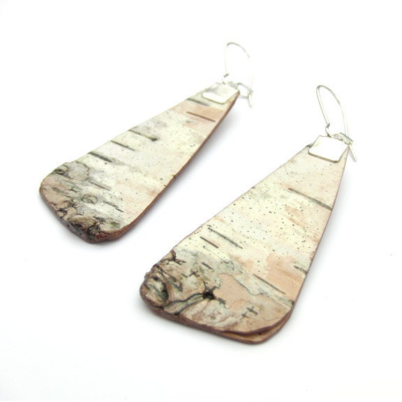 Birch bark earrings, Join