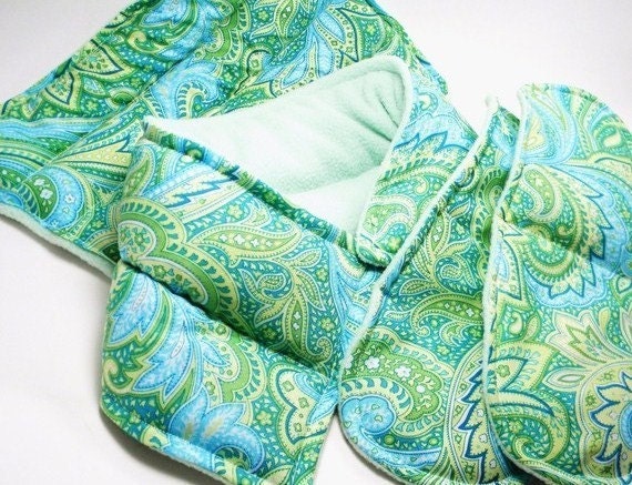 Pregnancy New Mom Survival Kit - Therapy Pack Gift Set, Gift for New Moms Maternity, mint green paisley