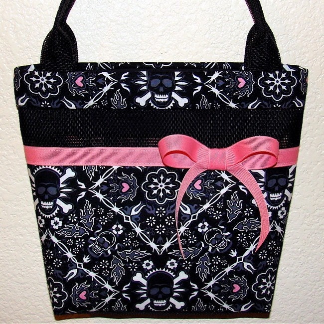 Small skull purse, pink hearts black white, tote bag