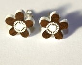 Sweet Flower Earrings - Brown