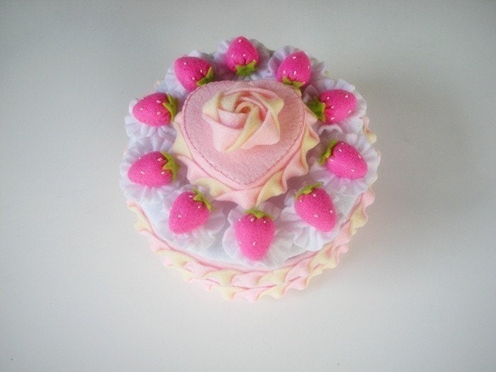 Sweet Valentine Cake set 2 Felt Pattern PDF