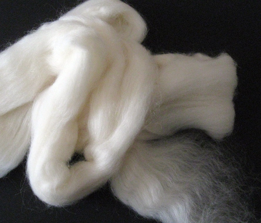 Ecru/Undyed/Natural Shetland wool roving (combed top), spinning fiber - 4 ounces