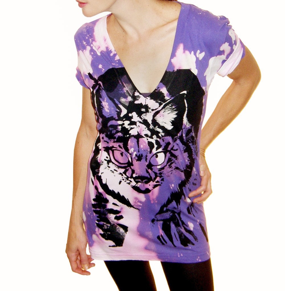 Lynx Tshirt - black ink screenprint on purple acidwash cotton vneck - Unisex size M (last one in stock)