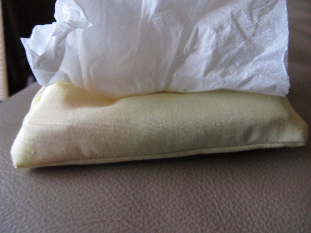 SALE - Lemon Yellow Pocket Tissue Cozy (1031)
