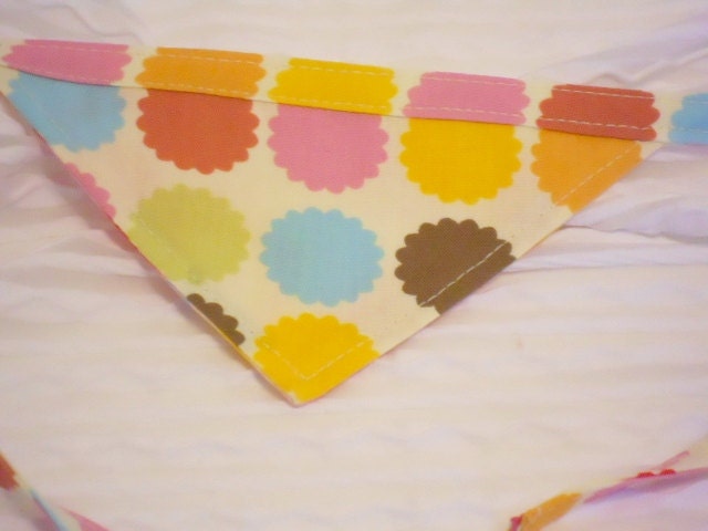 Dog Bandana in Custom Sizes XS to L in Star Burst  Design in Tie Style Dog Bandanna