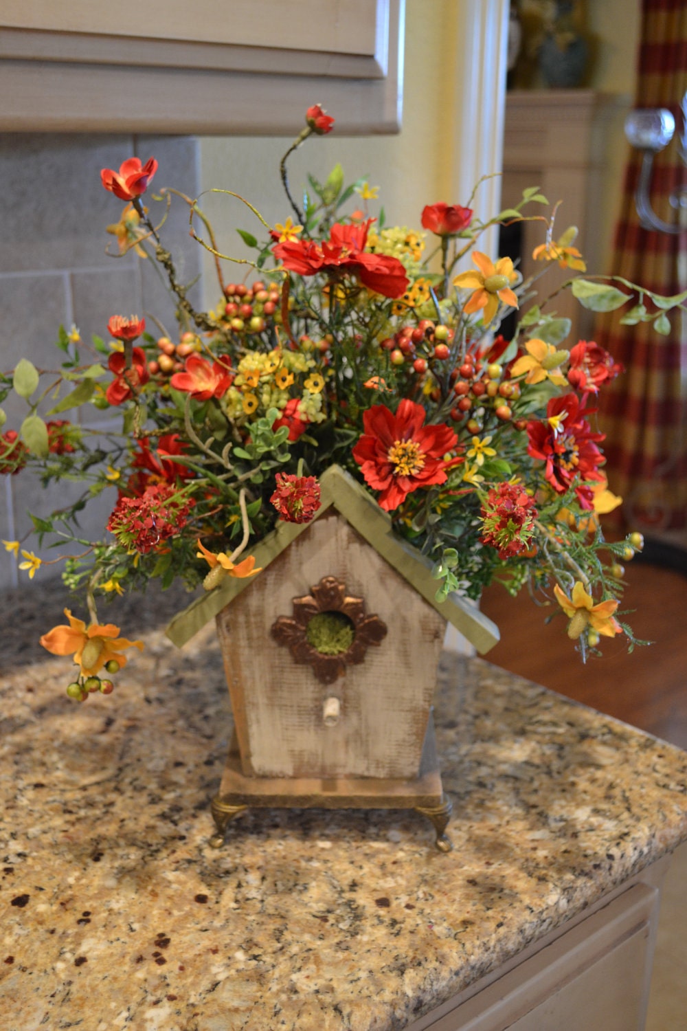 Summer Birdhouse Arrangement
