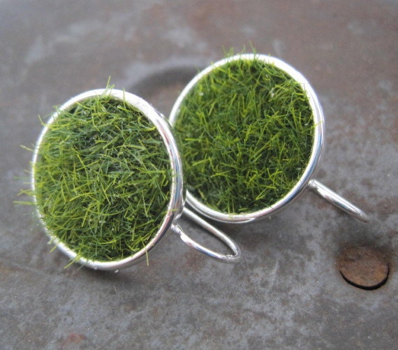 Lush Green Grass Silver Earrings
