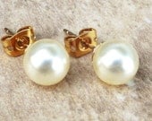 Bridal Pearl Earrings, Wedding Jewellery Ivory or White 8mm Round Pearls Posts Studs 14kt Gold Filled Bridesmaids Gifts
