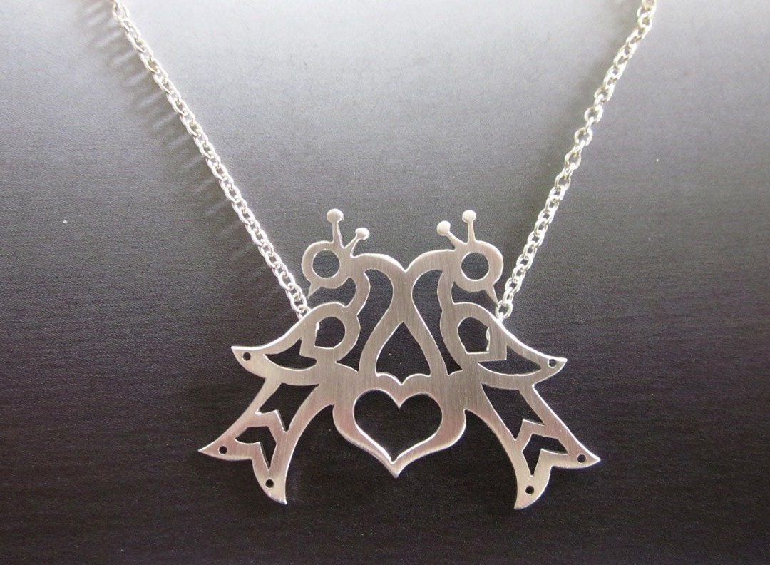 Distlefink Necklace