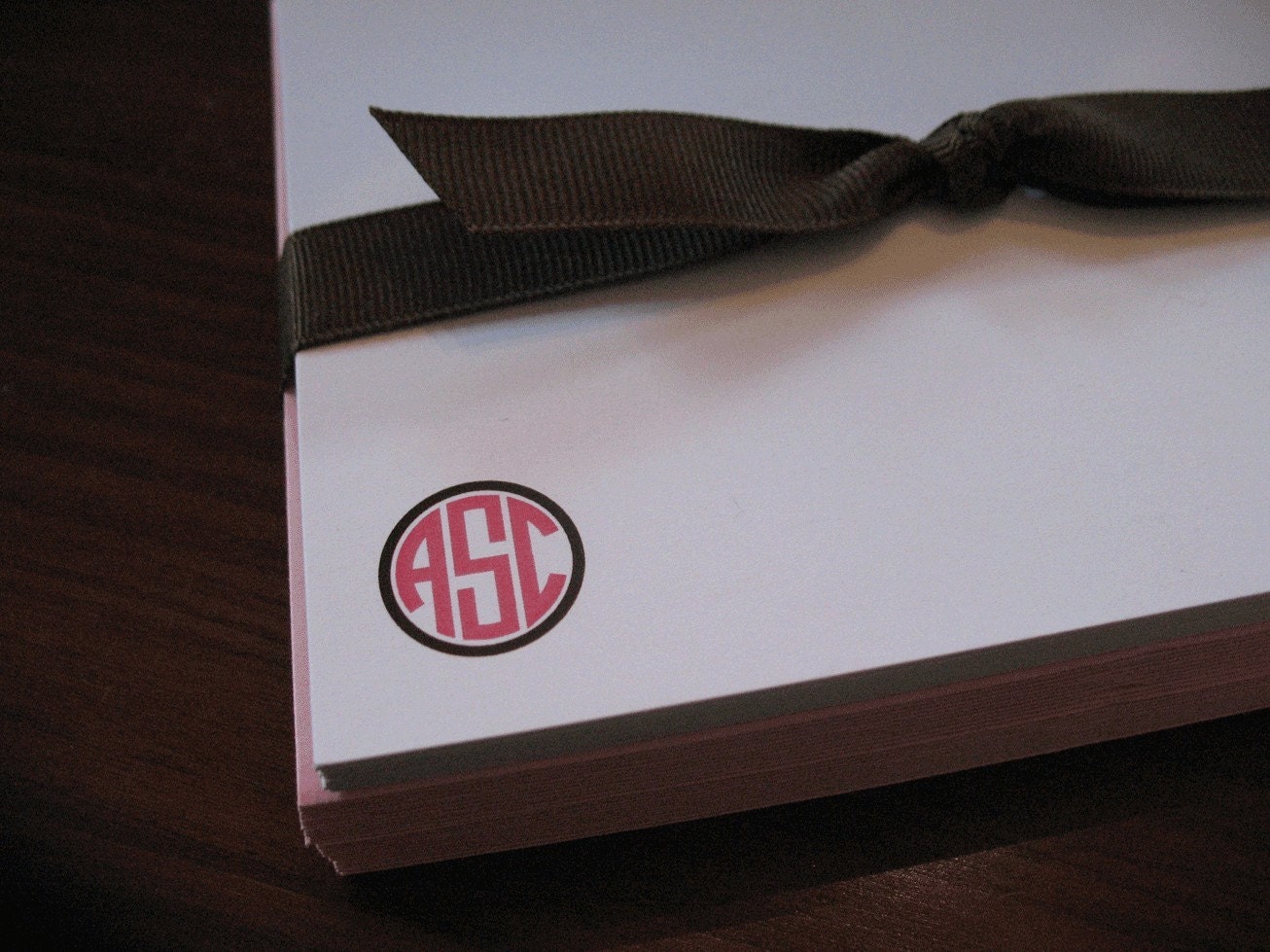 Circle Monogram Note cards