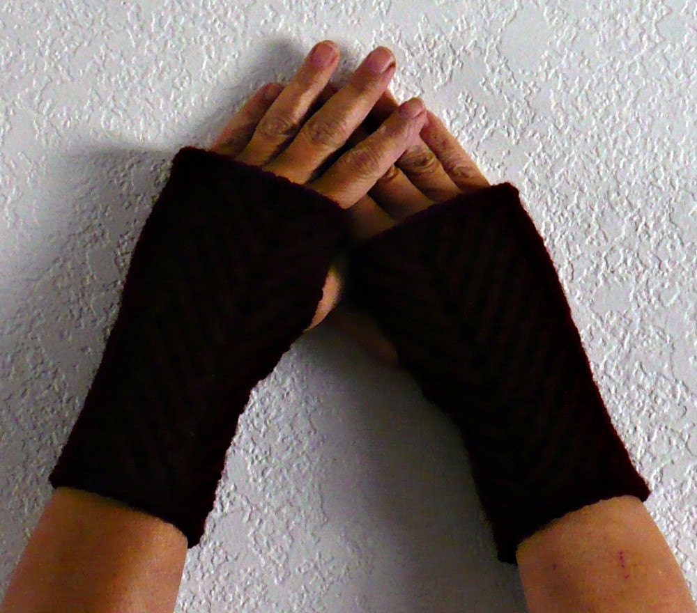 Knit Arm Warmers Oxblood Fingerless Gloves Wrist Warmers Fingerless Mittens Hand Warmers Gauntlets Burgundy Mini Cable