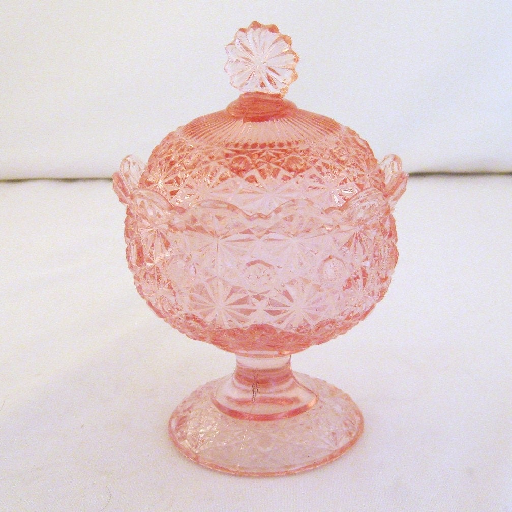 Vintage Fenton Glass Daisy And Button Pattern By AntiqueCellar