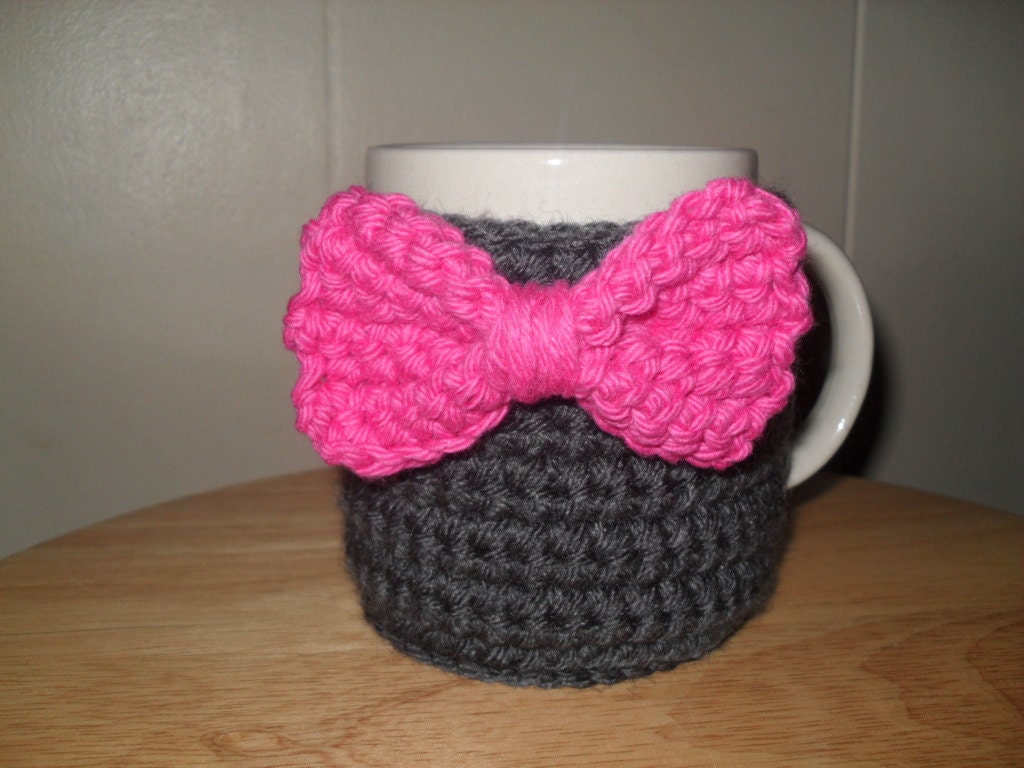 Crocheted bowtie mug cozy cup cozy in charcoal gray grey and hot pink