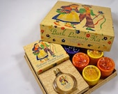 Vintage Bath Luxury Set with Dutch Boy and Girl from the 1950's