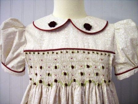 BEAUTIFUL SIZE 5 BEIGE ON BEIGE CRANBERRY PIPED SMOCKED DRESS